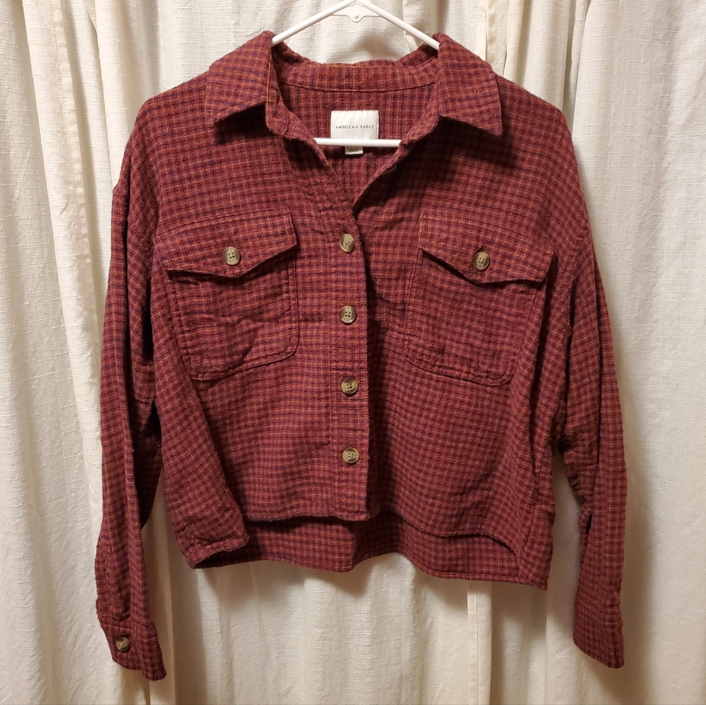 American Eagle Soft Cropped Plaid Button Up Flannel Sweater Small Red Maroon